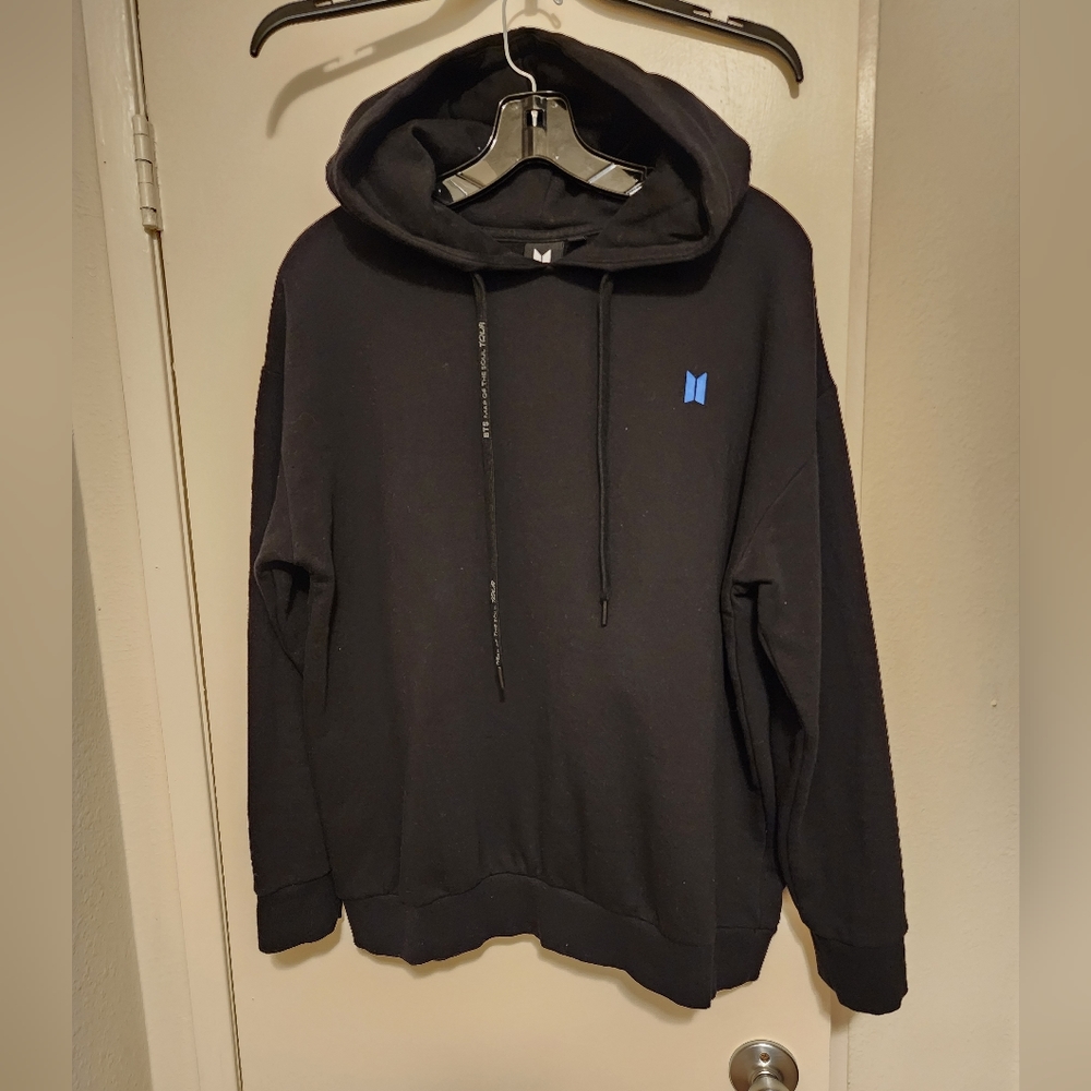 BTS MAP OF THE SOUL TOUR  HOODIE M size